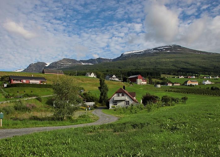 Innvik photo