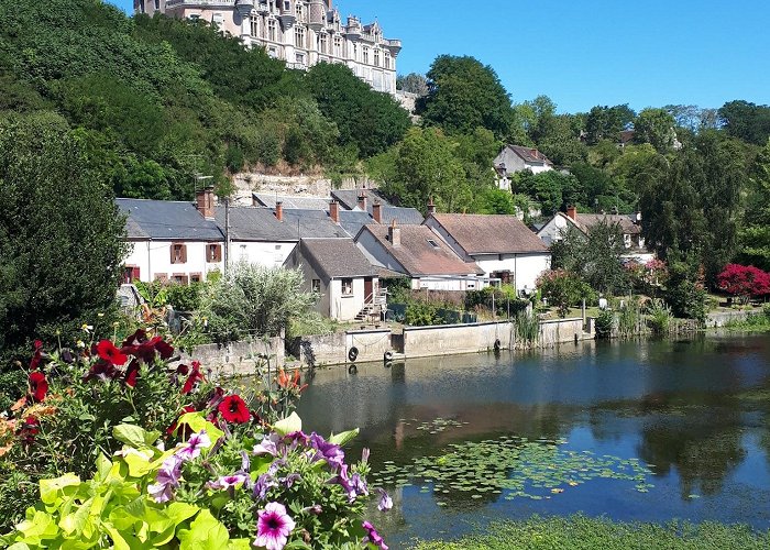 Montigny-le-Gannelon photo