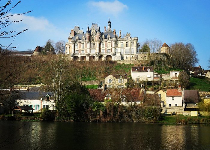 Montigny-le-Gannelon photo