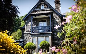 Mary'S Court Guest House - Mairlys Betws-y-Coed Exterior photo