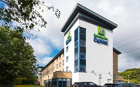 Holiday Inn Express Swindon West, An Ihg Hotel Exterior photo