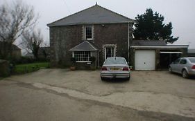 Tregilgas Farm Bed And Breakfast St Austell Exterior photo