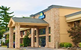 Days Inn By Wyndham Wayne Exterior photo