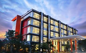 Avada Hotel Trat Exterior photo