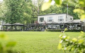 Hotel Restaurant De Wolfsberg Groesbeek Exterior photo