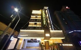 The Stone Bridge Hotel Sasang Pusan Exterior photo