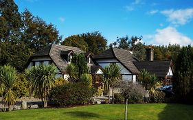 Tudor Lodge Laragh Exterior photo