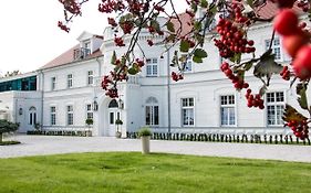 Hotel Pałac na Opieszynie Września Exterior photo