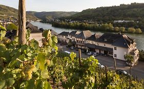 Hotel Garni "Cafe Im Hamm" Zell an der Mosel Exterior photo