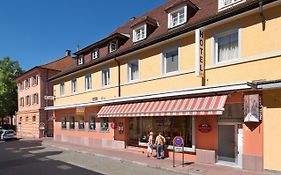 Hotel Zum Goldenen Mann Rastatt Exterior photo