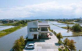 Bed and Breakfast Fun輕鬆民宿 Wujie Exterior photo