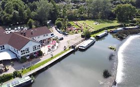 The Riverside Inn Saltford Exterior photo