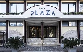 Hotel Plaza Pescara Exterior photo