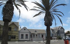 Eazy Sleep Accommodation Swakopmund Exterior photo