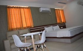 Hotel Fortune Suites Bengaluru Exterior photo