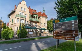 Hotel Amalia Kudowa-Zdrój Exterior photo