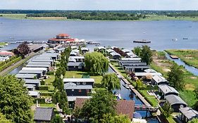 Hotel Chalet Park Kroondomein Giethoorn Exterior photo