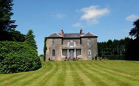 Pensjonat Boulston Manor Haverfordwest Exterior photo