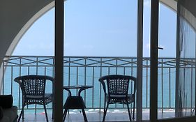 Apartment Magnolia Seaside Batumi Exterior photo