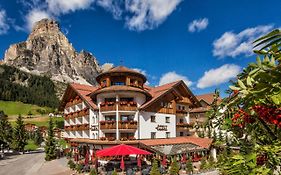 Hotel Table Corvara Exterior photo