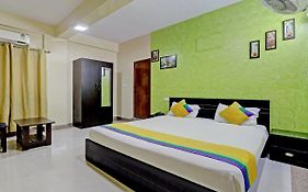 Hotel Itsy By Treebo - Palm Emirates Bengaluru Exterior photo