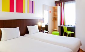 Hotel Ibis Styles Luxembourg Centre Gare Exterior photo