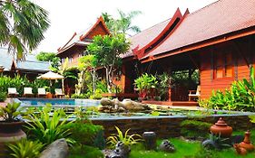 Ruenkanok Thaihouse Resort Hua Hin Exterior photo