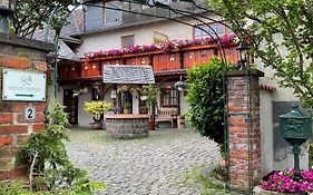 Hotel Landhaus Tannenhof Lind Exterior photo