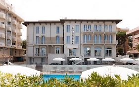 Hotel Villa Augustea Rimini Exterior photo