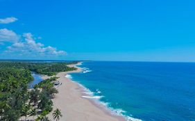 Marakolliya Beach Resort Tangalle Exterior photo