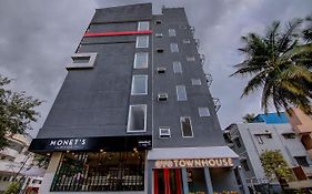 Hotel Oyo Townhouse 035 Indiranagar Bengaluru Exterior photo