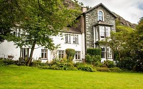 The Old Dungeon Ghyll Hotel Great Langdale Exterior photo