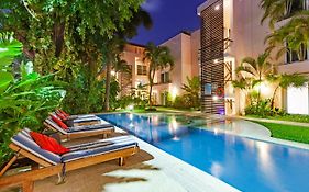 Via Tendenza Condos Playa del Carmen Exterior photo