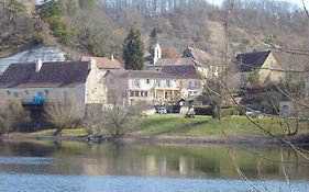 Hotel-Restaurant Cote Rivage Badefols-sur-Dordogne Exterior photo