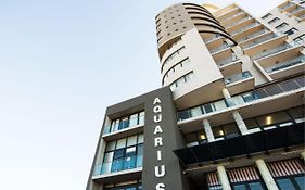 Aquarius Luxury Suites Bloubergstrand Exterior photo