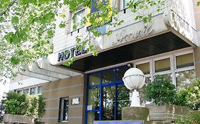 Hotel Kyriad Marne-La-Vallee Torcy Torcy  Exterior photo