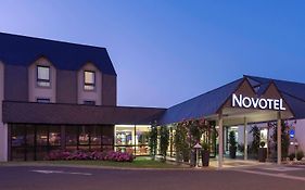 Novotel Amboise Exterior photo