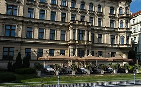 Le Palais Art Hotel Praga Exterior photo