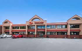 Econo Lodge Boston-Malden Exterior photo