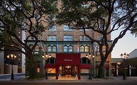 Pontchartrain Hotel St. Charles Avenue Nowy Orlean Exterior photo