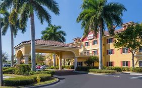 Hawthorn Extended Stay By Wyndham Naples Exterior photo