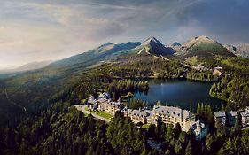 Grand Hotel Kempinski High Tatras Štrbské Pleso Exterior photo