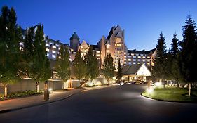 Hotel Fairmont Chateau Whistler Exterior photo