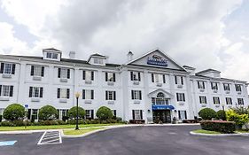 Hotel Baymont By Wyndham Lakeland Exterior photo