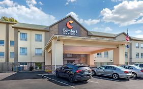 Comfort Inn & Suites Cincinnati Exterior photo