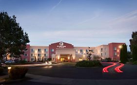 Hotel Doubletree By Hilton Vancouver Exterior photo