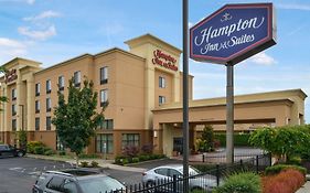 Hampton Inn & Suites Tacoma Exterior photo