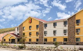 Hotel Super 8 By Wyndham Dillon/Breckenridge Area Exterior photo