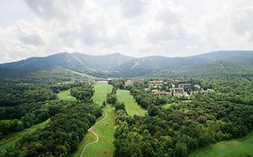 Killington Mountain Lodge, Tapestry Collection By Hilton Exterior photo