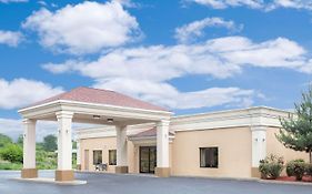 Hotel Super 8 By Wyndham Danville Exterior photo